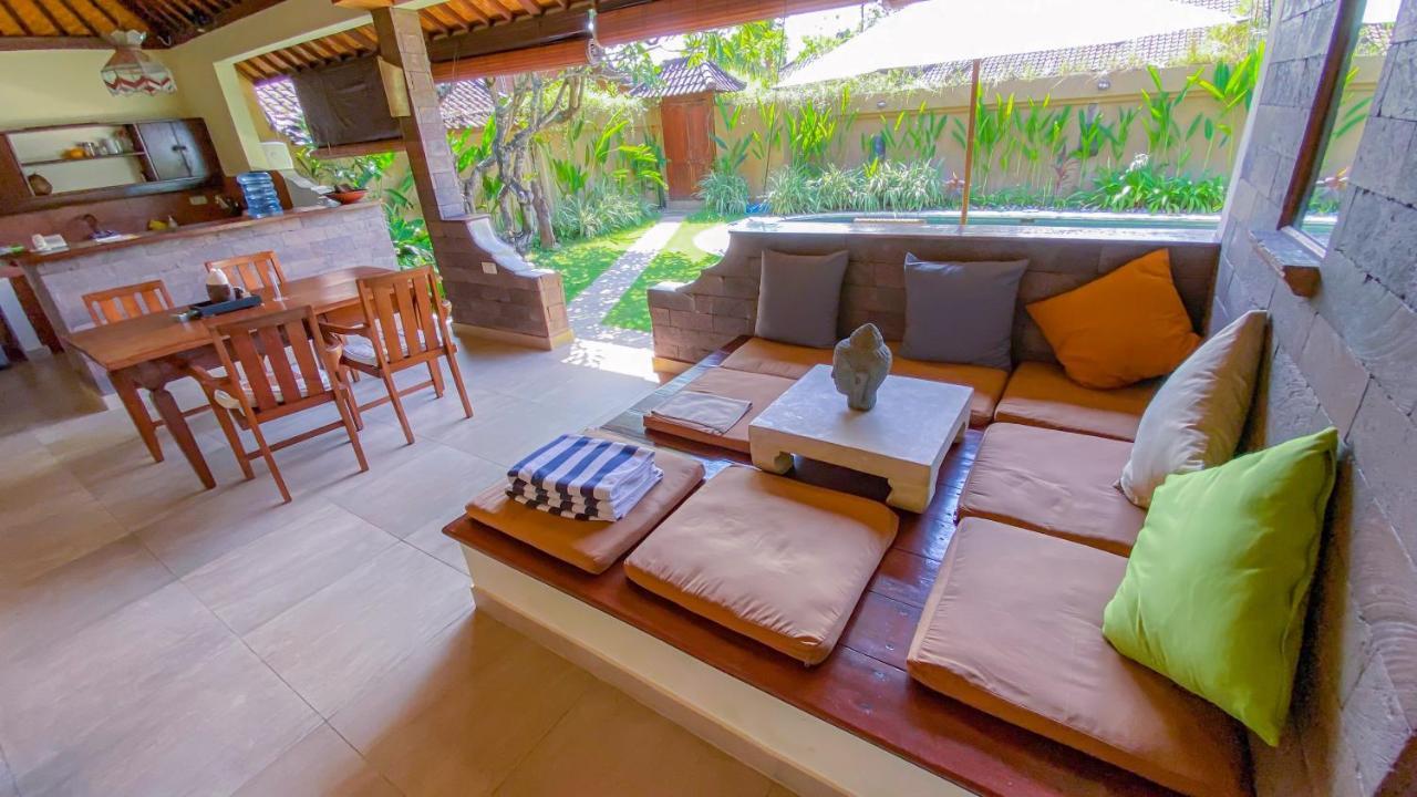 Bali Dyana Villas Seminyak Exterior foto